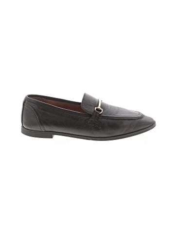 Miz Mooz Flats (view 1)
