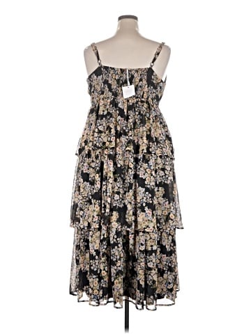 LC Lauren Conrad Casual Dress (view 2)