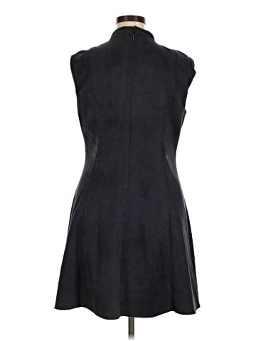Donna Morgan Casual Dress (view 2)