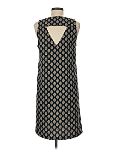 Banana Republic Factory Store Casual Dress (view 2)