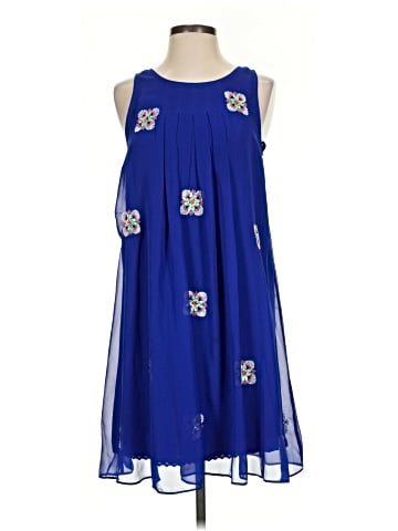 Leifsdottir Casual Dress (view 1)