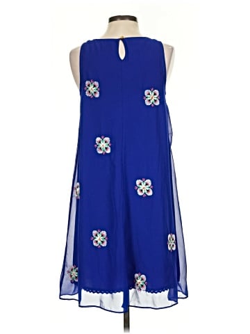 Leifsdottir Casual Dress (view 2)