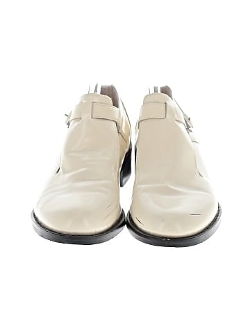 Intentionally ______ Flats (view 2)