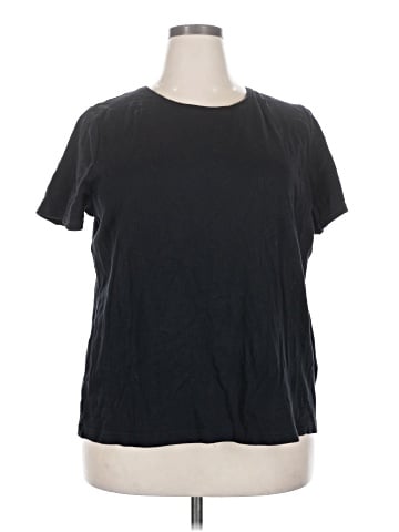 Croft & Barrow Short Sleeve T-Shirt (view 1)