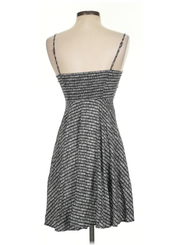 Old Navy Casual Dress (view 2)