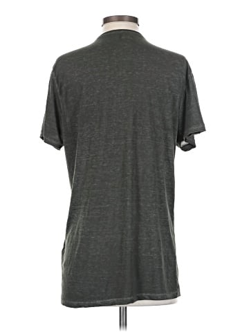 H&M Short Sleeve T-Shirt (view 2)