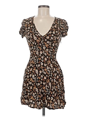 Forever 21 Casual Dress (view 1)