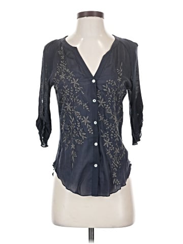 Tiny 3/4 Sleeve Blouse (view 1)