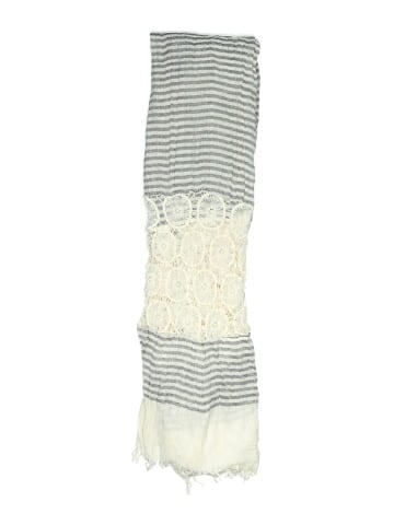 Origami by vivien Scarf (view 2)