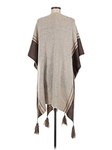 Mystree Poncho (view 2)