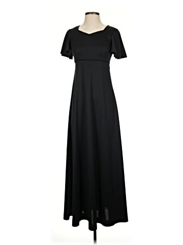 Formal Fashions Casual Dress (view 1)