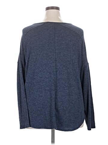 Leo & Nicole 3/4 Sleeve T-Shirt (view 2)