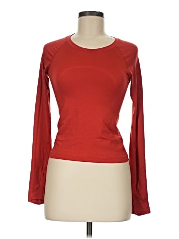 Lululemon Athletica Long Sleeve T-Shirt (view 1)