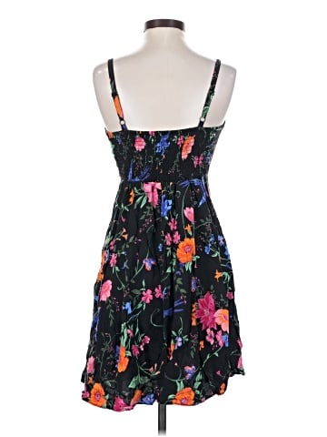 Old Navy Casual Dress (view 2)