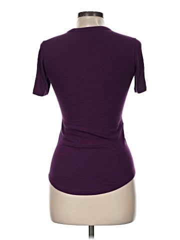 Lululemon Athletica Short Sleeve Turtleneck (view 2)