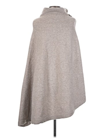 JLUXLABEL Poncho (view 2)