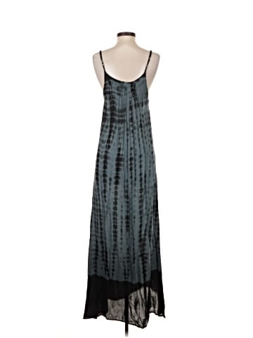 Raviya Casual Dress (view 2)