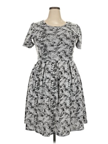 Lularoe Casual Dress (view 1)
