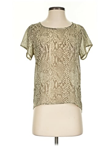 Olive and Oak Short Sleeve Blouse (view 1)