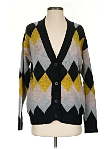 Sisters Cardigan (view 1)