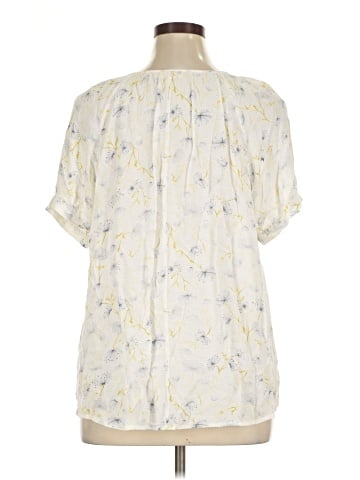 a.n.a. A New Approach Short Sleeve Blouse (view 2)