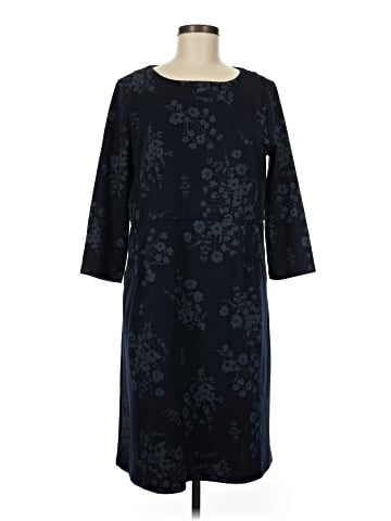 Croft & Barrow Casual Dress (view 1)