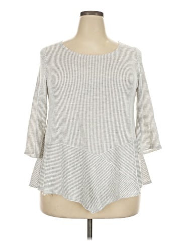 Star Vixen 3/4 Sleeve Top (view 1)