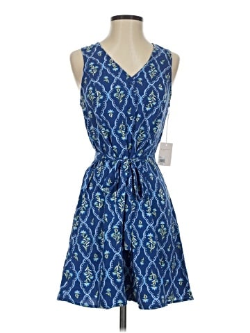 LC Lauren Conrad Casual Dress (view 1)