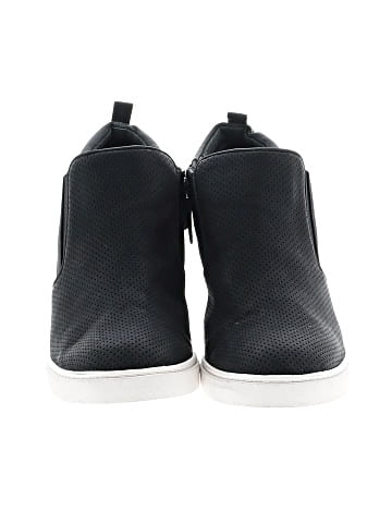 Susina Wedges (view 2)