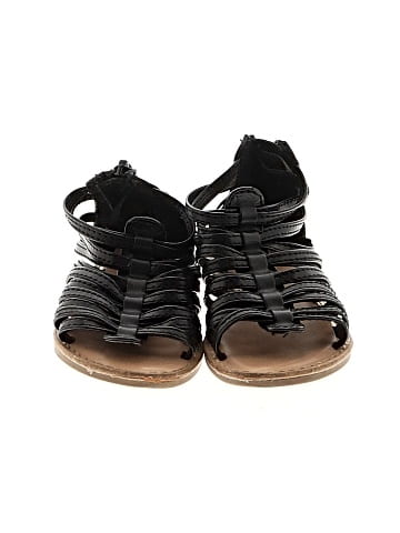 Old Navy Sandals (view 2)