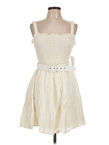B. Darlin Casual Dress (view 1)