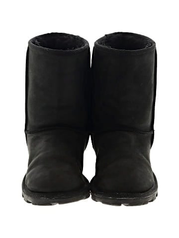 Ugg Boots (view 2)