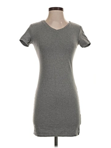 Old Navy Casual Dress (view 1)