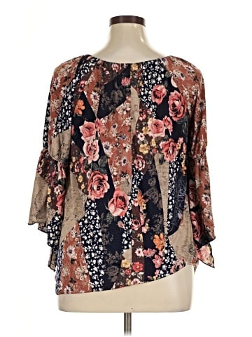 Naif 3/4 Sleeve Blouse (view 2)