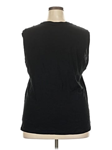 Old Navy Sleeveless T-Shirt (view 2)
