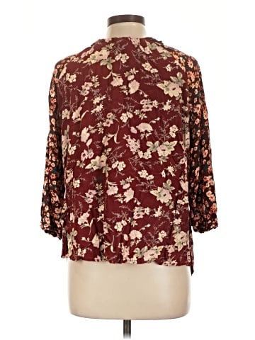 Intro 3/4 Sleeve Blouse (view 2)