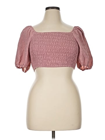Curves Short Sleeve Top (view 1)