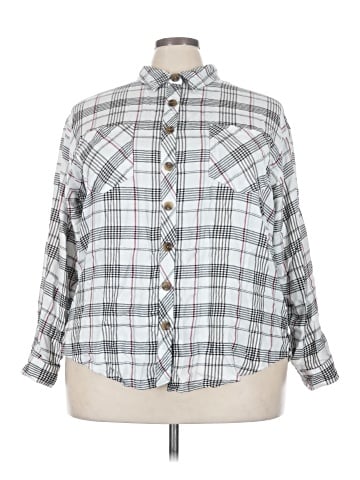 Maurices 3/4 Sleeve Button-Down Shirt (view 1)