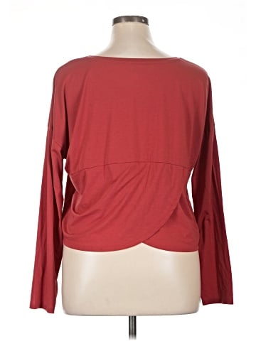 Athleta 3/4 Sleeve T-Shirt (view 2)