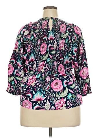 Crown & Ivy 3/4 Sleeve Blouse (view 2)