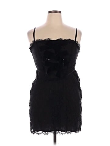 Forever 21 Cocktail Dress (view 1)