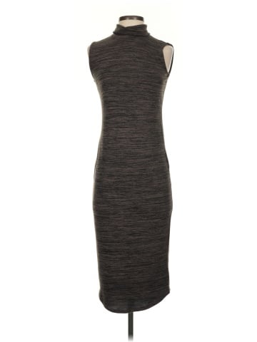 Chelsea & Theodore Casual Dress (view 1)