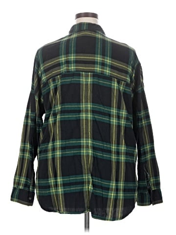 Old Navy Long Sleeve Button-Down Shirt (view 2)