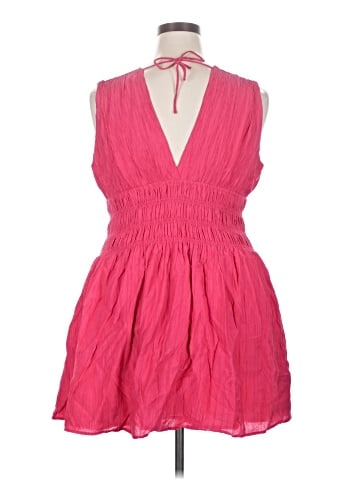 Abercrombie & Fitch Cocktail Dress (view 2)