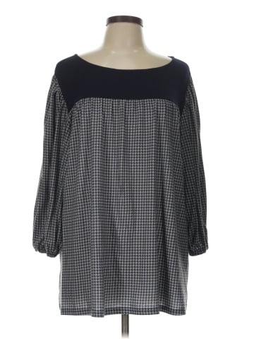 Weekend Suzanne Betro 3/4 Sleeve T-Shirt (view 1)