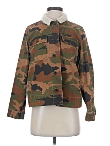 Madewell Northward Cropped Army Jacket in Cottontail Camo: Sherpa Edition (view 1)