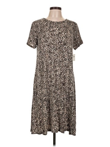 Old Navy Casual Dress (view 1)