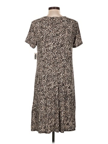 Old Navy Casual Dress (view 2)