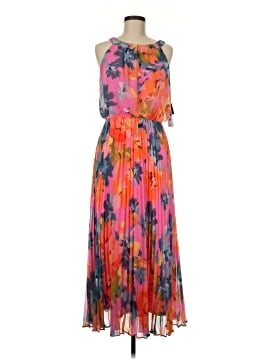 Signature by Robbie Bee Casual Dress (view 1)