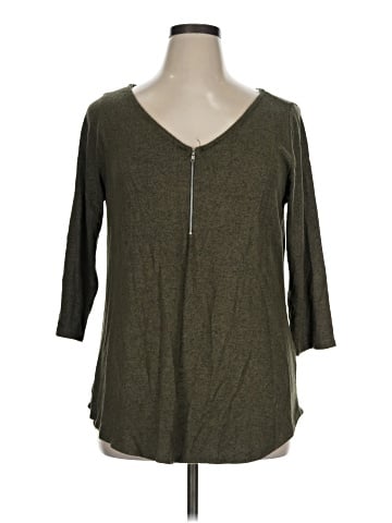 Green Envelope 3/4 Sleeve Top (view 1)